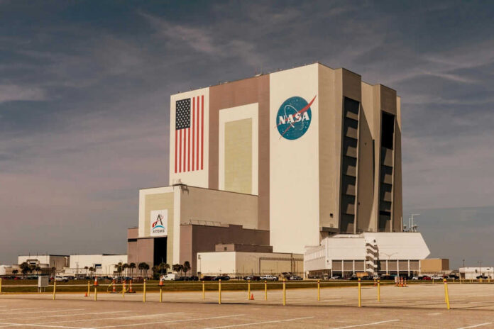 nasaid2442504151jpg NASAs Vehicle Assembly Building with Artemis sign.