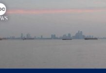 Woman, infant killed after boat capsizes in NY Harbor